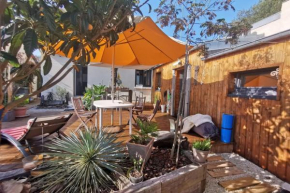 Maison atypique avec grande terrasse proche plages